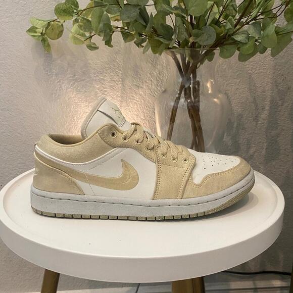Nike Jordan 1 Low SE Team Gold Cream 9.5 Women 8 Mens - Picture 1 of 9